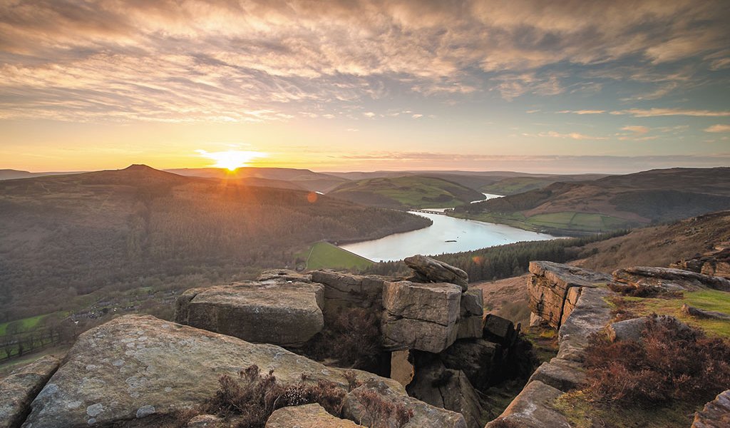 Photography by Jody Cliffe (Ladoza)