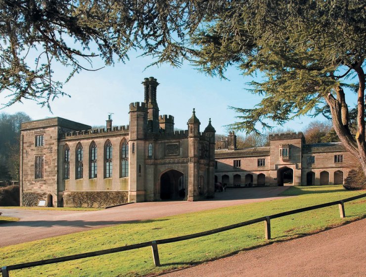 The YHA hostel at Ilam Hall.