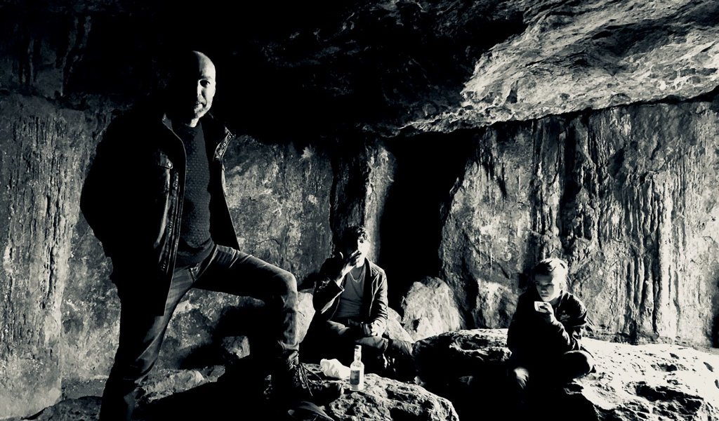 Mark with friends Arthur and Iggy at Harboro’ Rocks. Picture by Louise Swain.