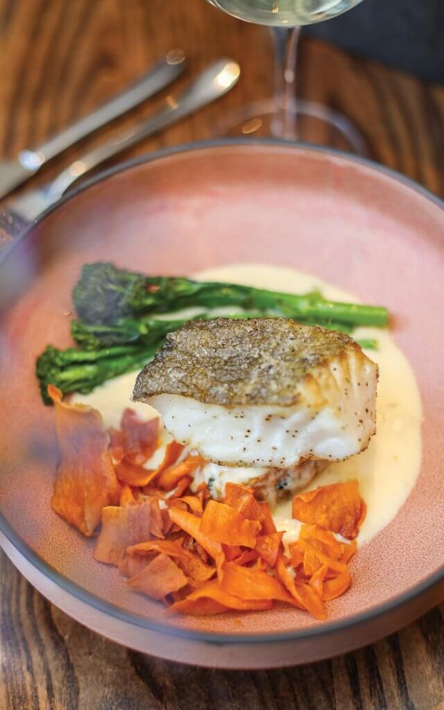 THE GEORGE Main Road, Hathersage, Derbyshire, S32 1BB