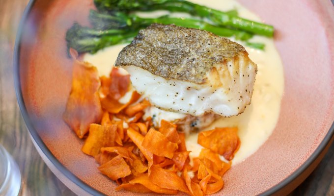 THE GEORGE Main Road, Hathersage, Derbyshire, S32 1BB