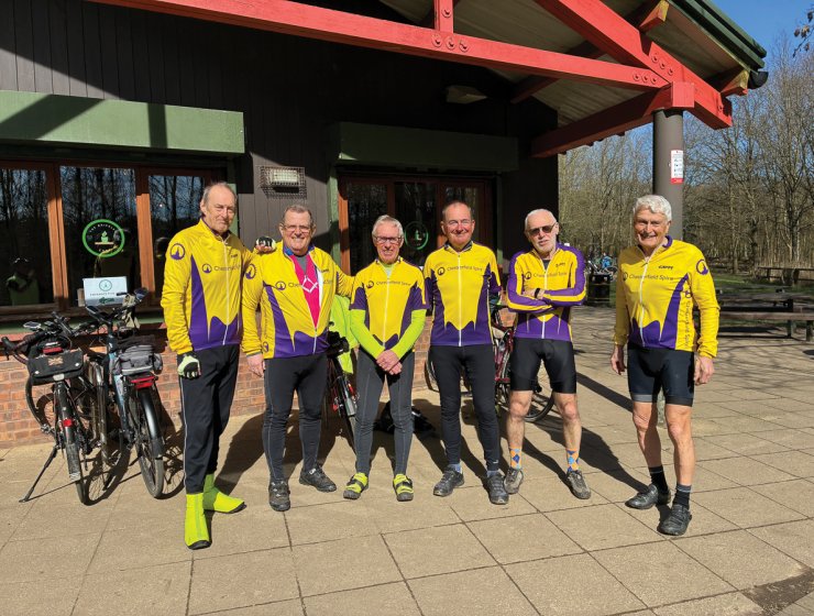 Club members in their well-known yellow and purple jerseys
