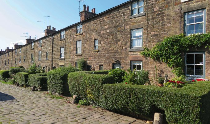 Long Row, Belper