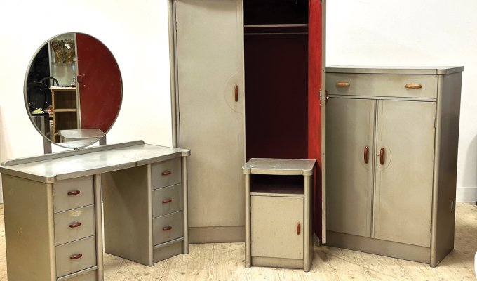 This post war aluminium bedroom suite has a current value of £700 to £1,000 - an estimate that seems disproportionate to its fascinating back story.